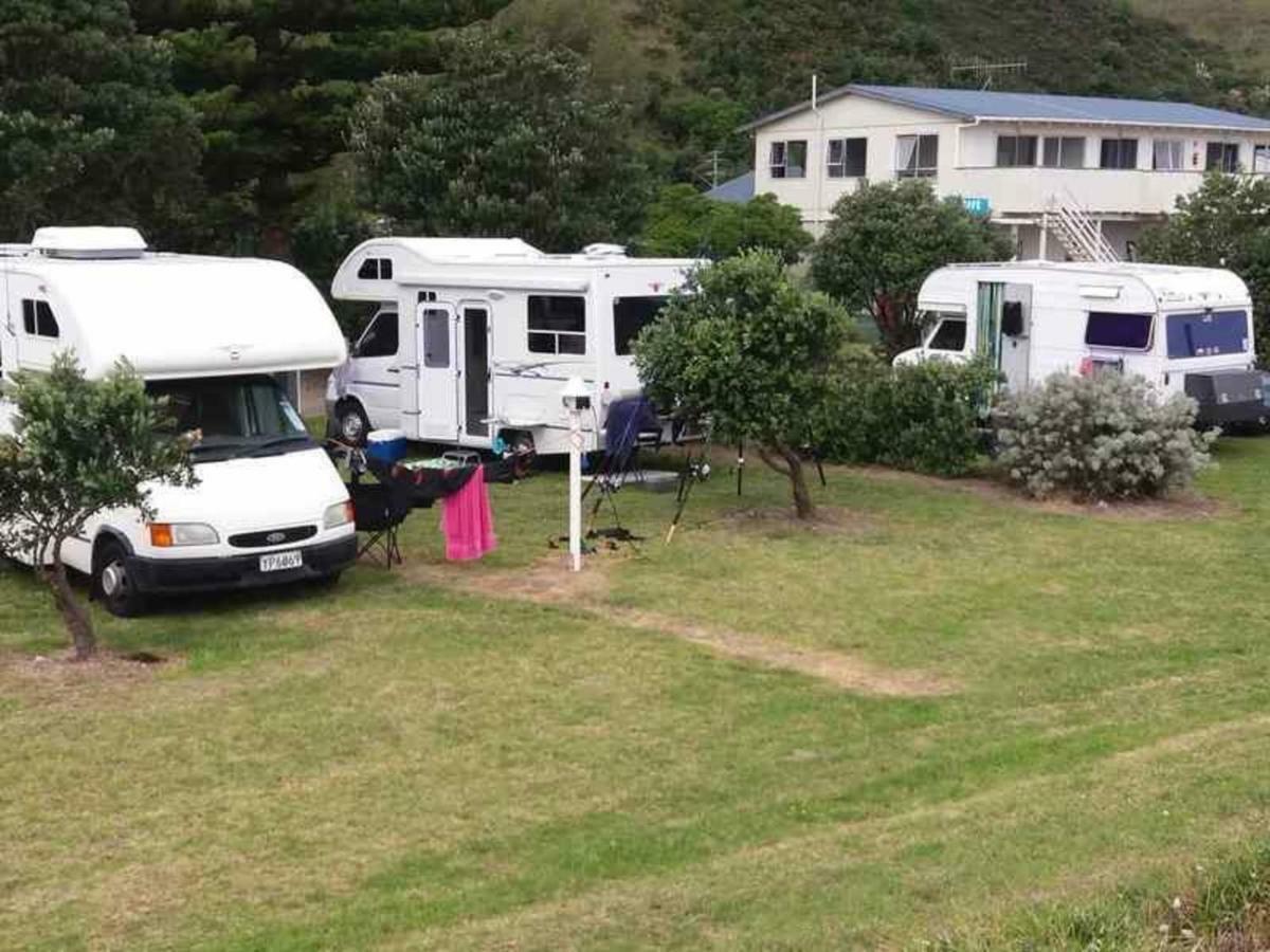 Mahia Motel And Holiday Park Eksteriør bilde