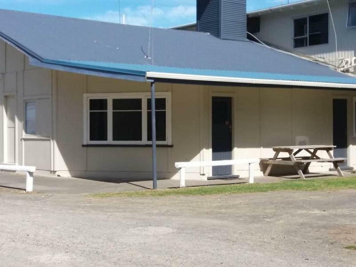Mahia Motel And Holiday Park Eksteriør bilde